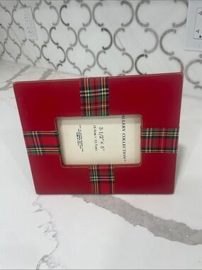 Red Plaid Accent Picture Frame